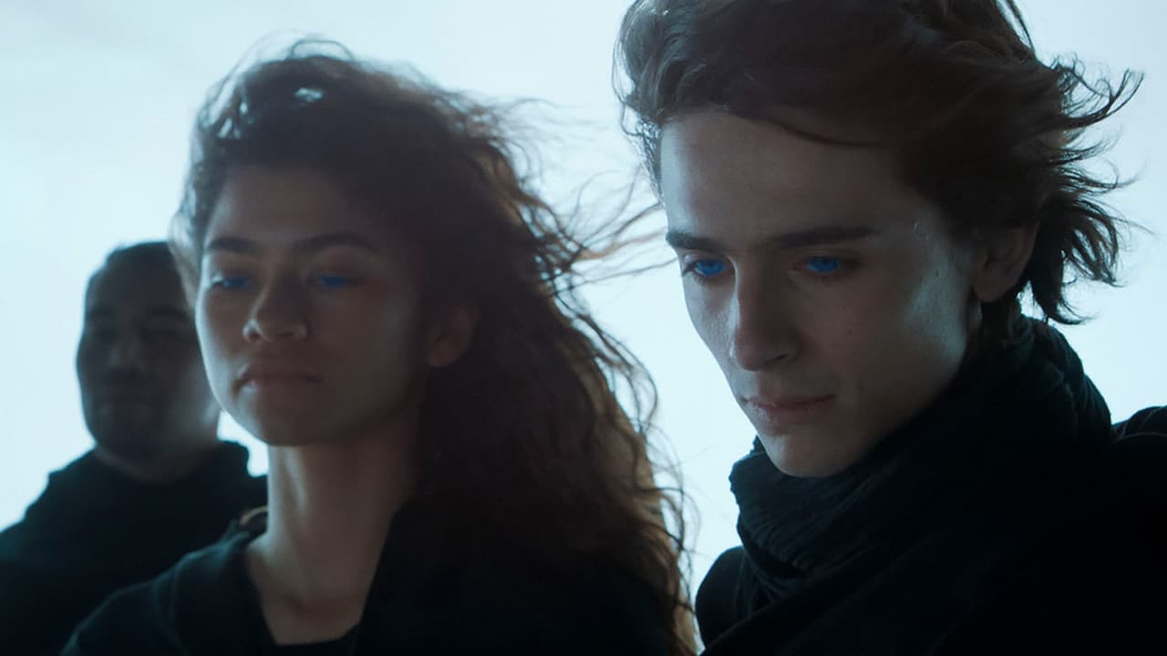 Dune still 4