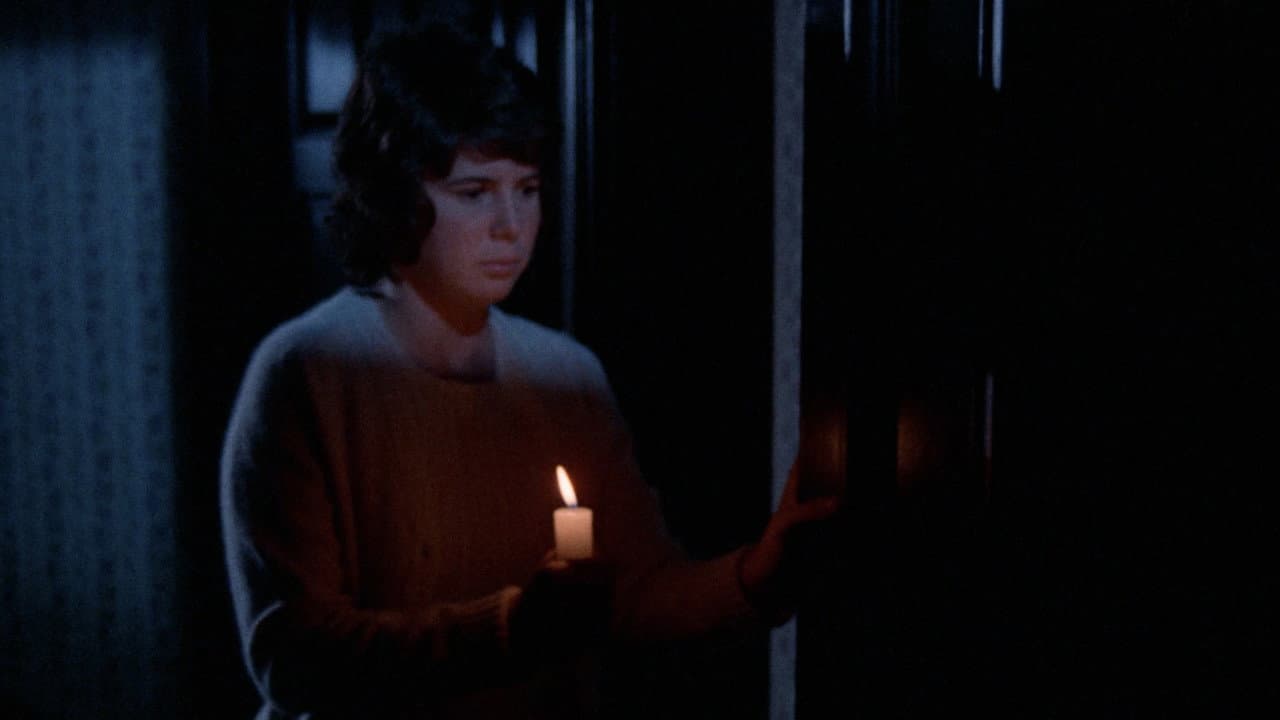 Don't Be Afraid of the Dark still 8
