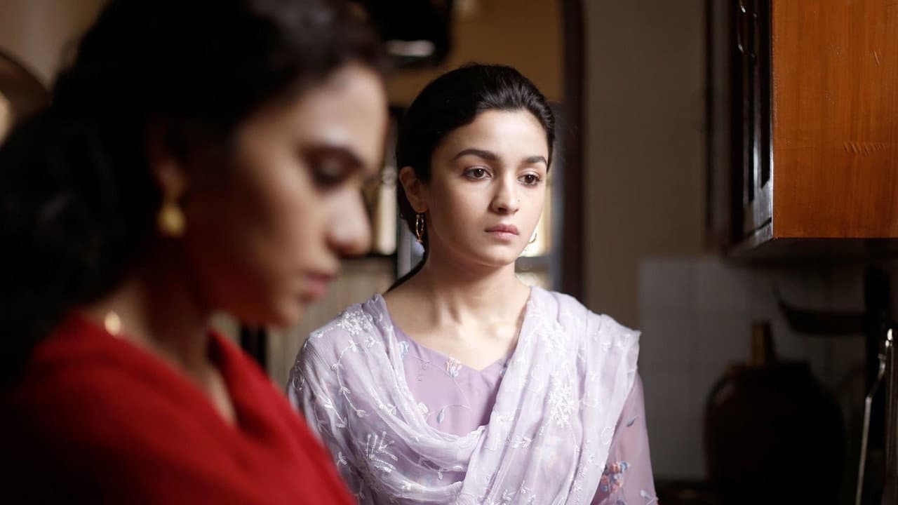 Raazi still 6