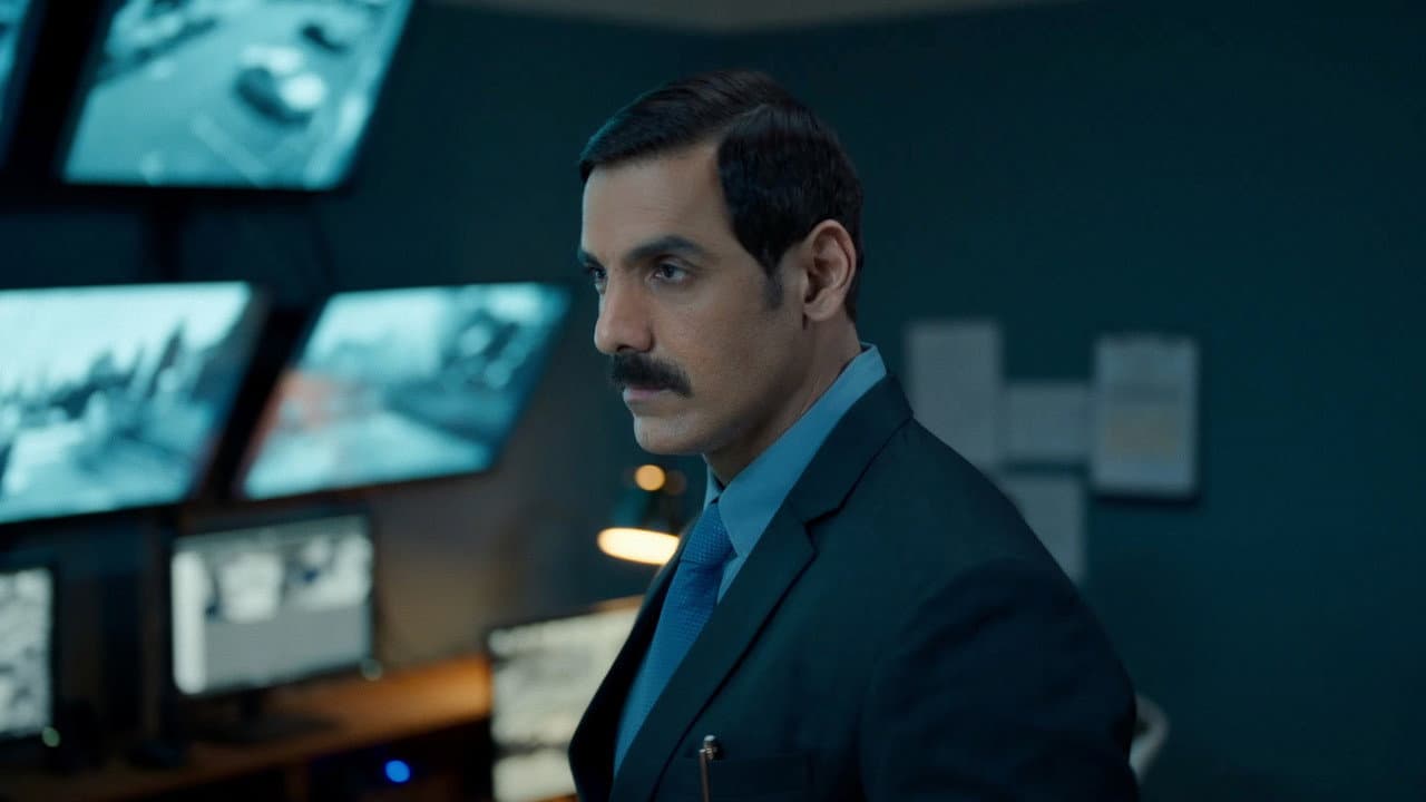 The Diplomat still 4