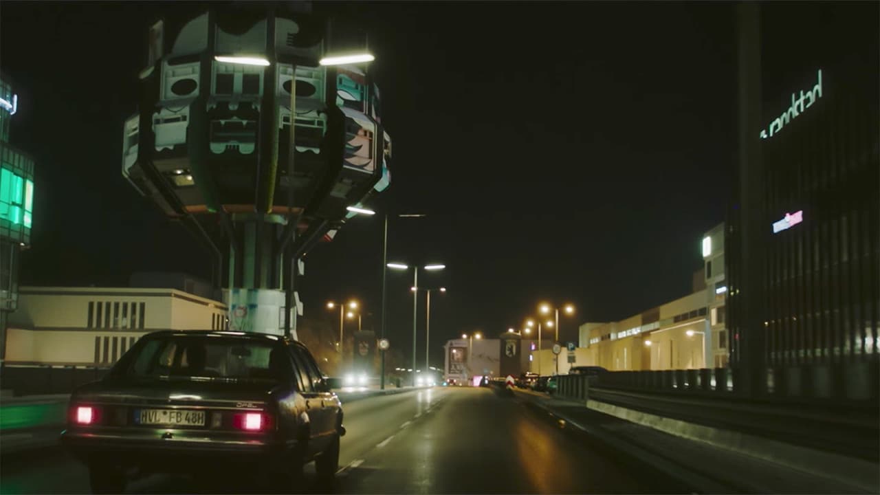 Berlin Falling still 3