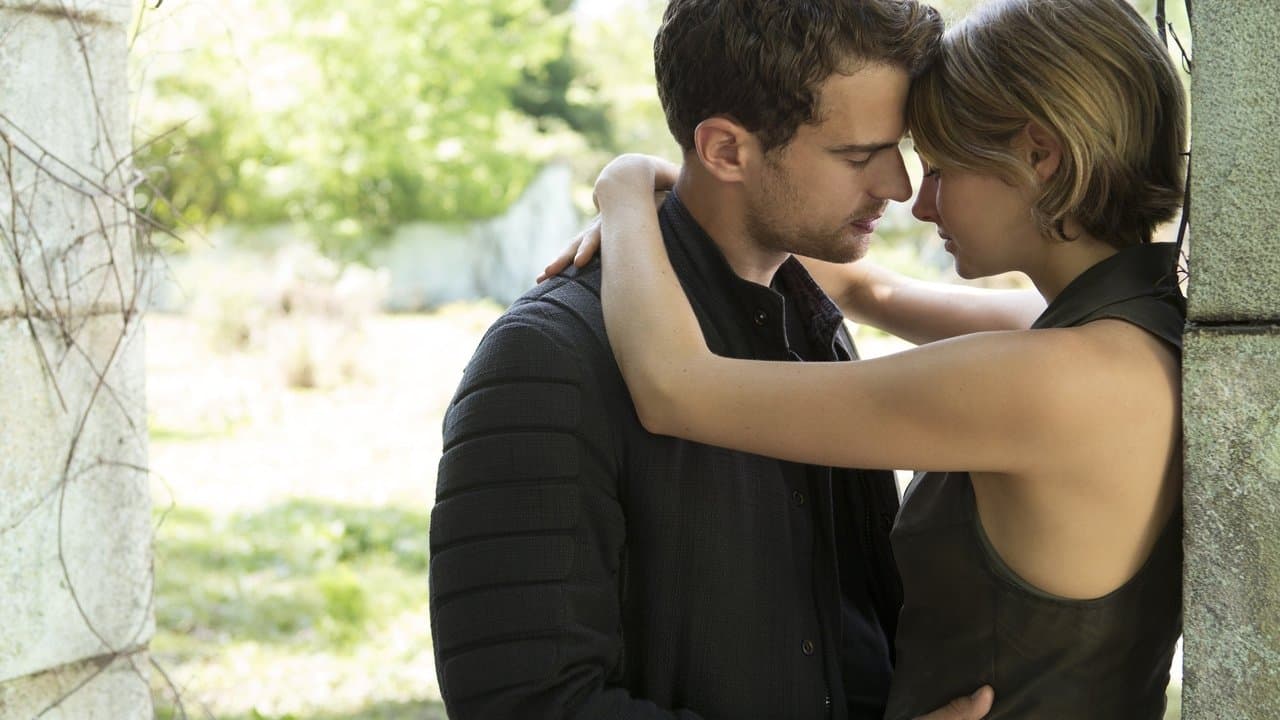 Allegiant still 6