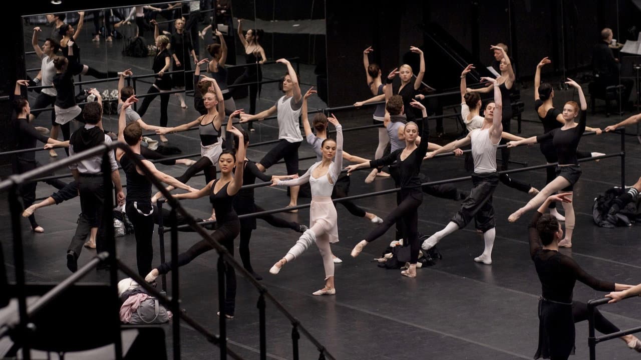 Black Swan still 6