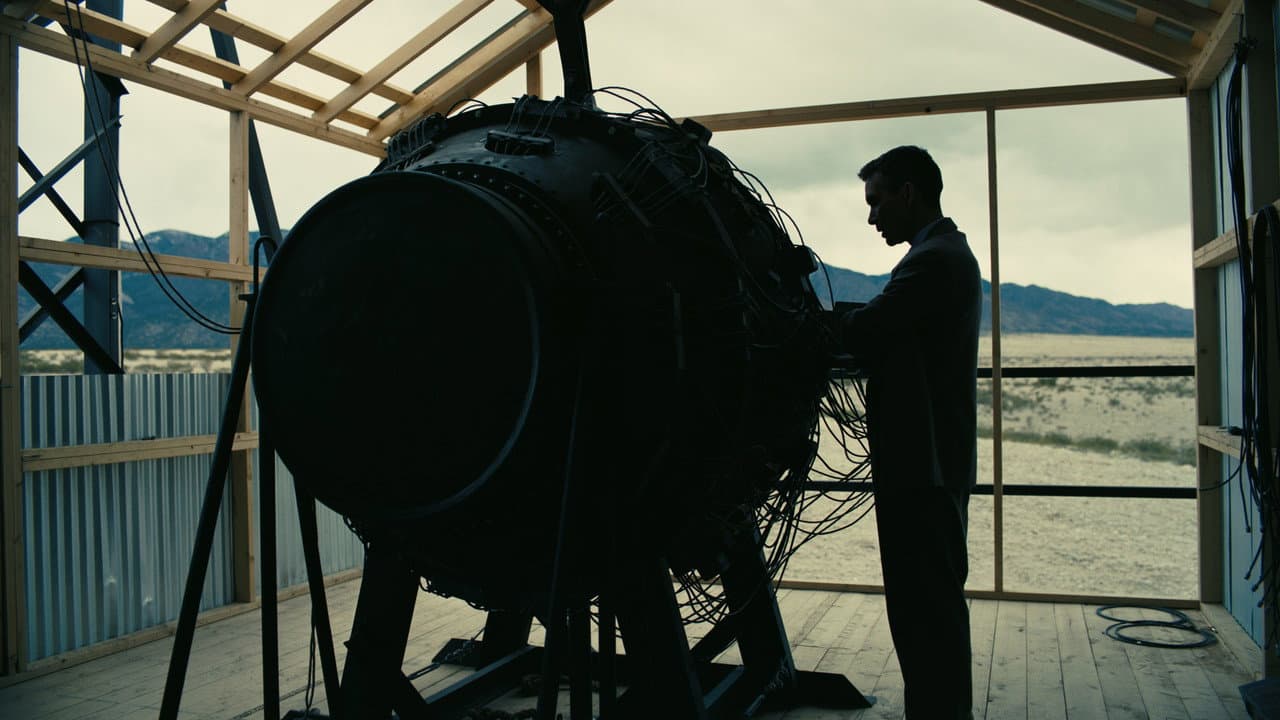 Oppenheimer still 7