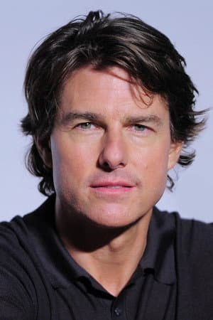 Tom Cruise Backs Paramount-Warner Bros. Deal