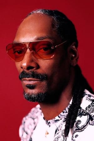 Snoop Dogg Biopic Casts Suge Knight: Tre Hale in